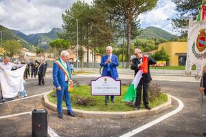 Camaiore: inaugurato il nuovo parcheggio &quot;Carlo Parducci&quot; a Vado, 50 nuovi posti auto a disposizione della collettività