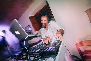 Terrazza del Palace: serata musicale con il Dj Valter Montanelli, domenica 28 settembre