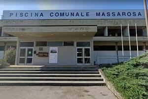 Piscina "Giovanni Frati"  a Massarosa: “Lo stato dei lavori non è compatibile con la riapertura annunciata” secondo la minoranza che ha effettuato un sopralluogo