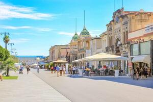 L’asse di penetrazione ed il piano strutturale di Viareggio