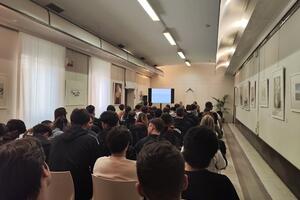 “Primavera Umanistica”: il prof. Alberto Casadei incanta Villa Paolina con il dialogo tra Dante e le culture altre. Terzo e ultimo appuntamento, lunedì 30 marzo, con Caterina di Pasquale