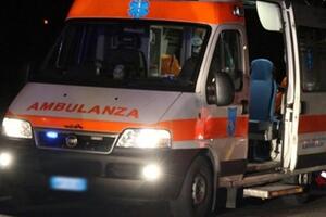 Scontri  alla stazione di Viareggio: un quarantenne marocchino colpito con un tubo di ferro è grave
