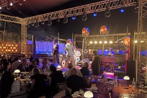 Parte alla grande l’estate di Vesta Versilia: Alessandro Ristori accende il pubblico del Twiga