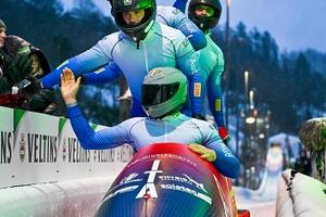 Forte dei Marmi: presentazione ufficiale della Nazionale Italiana di Bob a 4