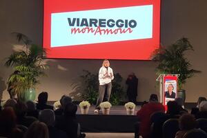 "Sarò la sindaca che sta tra la gente": Marcucci porta "Viareggio Mon Amour" al Principino