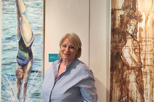 &quot;Forte più che mai&quot; a Villa Bertelli: la mostra di Elisabetta Rogai aperta anche a Ferragosto