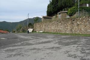 Vezzoni: Realizzazione di cinque parcheggi pubblici nelle frazioni di Stazzema, Levigliani, Retignano, Pontestazzemese e Cardoso