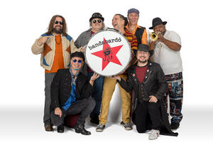A Levigliani sabato 22 agosto gran finale con la BandaBardò