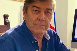 L’Amministrazione Comunale di Forte dei Marmi ringrazia l’Arma dei Carabinieri e la Polizia di Stato per la rafforzata presenza sul territorio e per i rinforzi arrivati anche grazie all’interessamento diretto del Ministro dell’Interno Matteo Piantedosi