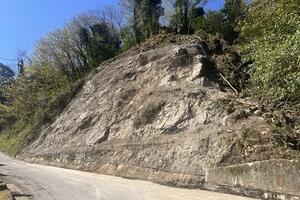 Camaiore: conclusi i lavori per la messa in sicurezza della frana sulla via per Torcigliano