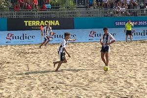 La Farmaè Viareggio U20 soffre ma vince. E può sperare ancora