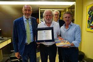 Cna Lucca celebra l'eccellenza artigiana:  il saluto allo storico associato Angelo Bonuccelli