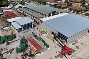 Mercato Ortofrutticolo: prosegue il maxi-cantiere sulla struttura di Lido di Camaiore