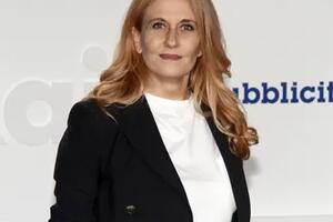 Monica Maggioni con il suo libro a Villa Bertelli, domenica 16 maggio