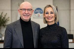 Camaiore, Romboni (FdI) propone uno sportello contro odio online e cyberbullismo. On.le Zucconi: "La tutela digitale è una priorità"