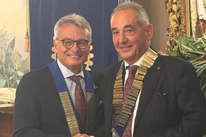 Il governatore Alberto Papini in visita al Rotary Club Viareggio Versilia
