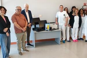 Neurologia dell’ospedale “Versilia”: donazione del consigliere comunale – artista Angelo Benedetti  