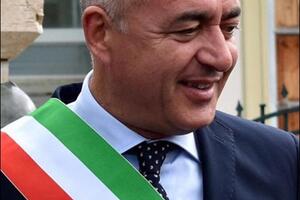 Massarosa ancora senza bilancio, un evidente segnale di incapacità amministrativa