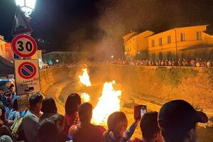 Tutto pronto a Seravezza per la fiera patronale di San Lorenzo: due giornate di fiera, musica, gastronomia, focata, fuochi artificiali