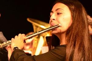 La flautista Lucrezia Monaco chiude il ciclo di concerti dei vincitori delle borse di studio dell&#039;Associazione Musicale Lucchese a Villa Bertelli, sabato 11 ottobre