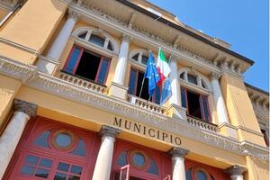 Critiche alla Tari e alla variazione di bilancio da parte di Pd, Insieme per Pietrasanta e Alternativa per Pietrasanta