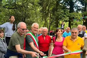 Camaiore,  festa a Campo all’Orzo: taglio del nastro per Baita Verde dopo i lavori di ristrutturazione