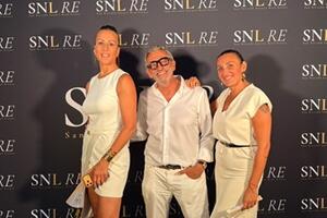 SNL RE inaugura la nuova sede di Forte dei Marmi con un esclusivo White Party