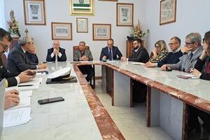 Erosione costiera, dal tavolo ROMCAV un primo risultato concreto: trasferimento di sabbia verso Ronchi–Poveromo dall'autunno 2026