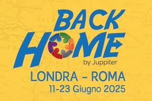 21 giugno 2025. La carovana Juppiter dell&#039;avventura &quot;Back Home&quot; passa da Castelnuovo di Garfagnana