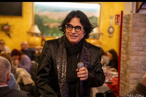 Al Bagno Biondetti tributo d&#039;autore a Renato Zero firmato Stefal Damiani