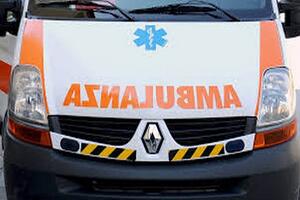 Viareggio, tentata rapina col coltello finisce nel sangue: rapinatore in fin di vita dopo la fuga