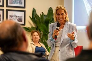 Darsena, Marialina  Marcucci: “Lavoro di squadra con Regione e Governo per lo sviluppo del porto e uno sportello per la nautica. Si alla via del mare”