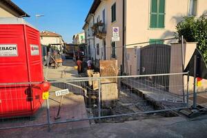 Forte dei Marmi: via Stagio Stagi, al via i lavori per la nuova fognatura bianca e i marciapiedi