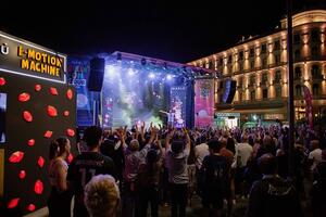 Gran finale del Marlù Dream On Tour 2025 a Viareggio