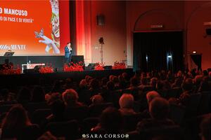 Mèlosmente 2025 si conclude con successo: pubblico entusiasta e grande partecipazione per &quot;La Potenza del Desiderio&quot;