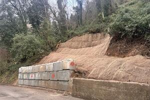 Camaiore: Rischio idrogeologico. Terminati i lavori per il ripristino della frana lungo la via per Metato, iniziati quelli per la frana della Polletta a Nocchi