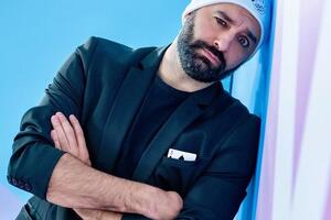 Andrea Paris alla Versiliana con “Riapparis–oltre al Lonfo faccio altro”, 3 agosto alle ore 21,30