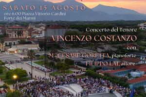 Il Ferragosto di Forte dei Marmi si apre all'alba con il tradizionale concerto sul Pontile