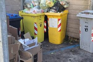 "Le piazzole per i rifiuti dell'amministrazione Pierucci a Camaiore  sono un fallimento. Servono soluzioni moderne e rispettose dei cittadini": la proposta di Romboni di FdI