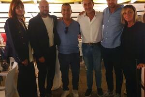 Dal lido dove nacque il caso Vannacci, il generale rilancia: "Pronti per il governo"