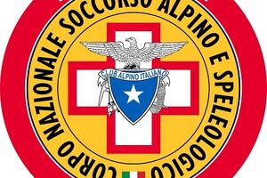 Escursionista caduta per 6 metri in località Retignano a Stazzema: salvata dal Soccorso Alpino