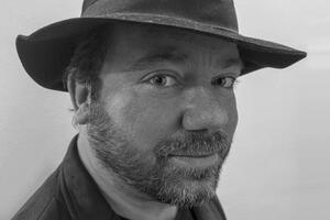 Il viareggino Manuel Santini presenta il nuovo singolo &quot;Il sarto di Gaza&quot;