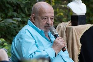 Si apre con lo storico e saggista Franco Cardini la rassegna su San Francesco a Villa Bertelli, giovedì 18 giugno