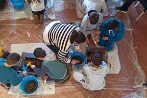 Un giorno da archeologo al Museo Antonucci di Pietrasanta grazie al laboratorio di Opus Mirabilis