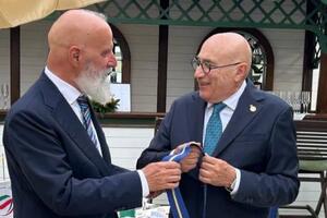 Rotary Club Forte dei Marmi, passaggio della campana tra Umberto Quiriconi e Ermindo Tucci apre il nuovo anno rotariano