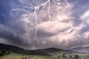 Ancora maltempo sulla Toscana, martedì allerta gialla per temporali