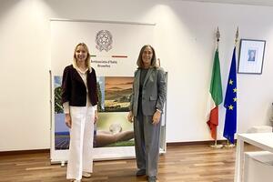 Forte dei Marmi: primi sviluppi del percorso di internazionalizzazione culturale. Avviati contatti istituzionali in Belgio, Australia, Singapore e Austria