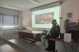 Il chirurgo Federico Filidei primo ospite dei “pomeriggi scientifici” del Galilei di Viareggio con un incontro sulla protezione civile