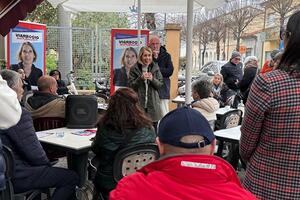 Marialina Marcucci incontra i cittadini a Torre del Lago