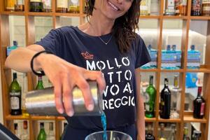 Viareggio, &#039;Molla tutto e vivi i tuoi sogni&#039;: Antonino Bove presenta BAU - Contenitore di cultura contemporanea